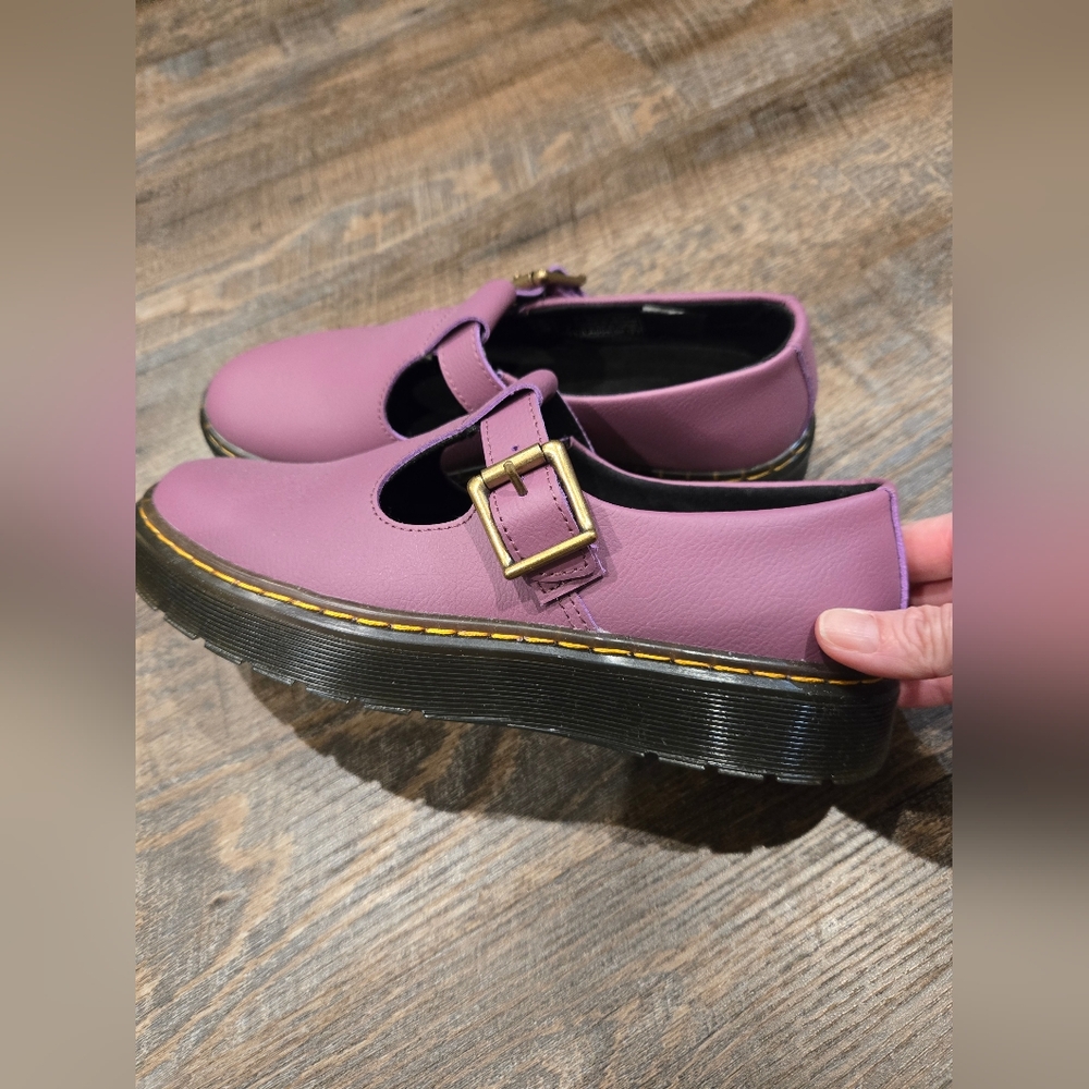 Dr. Martens Pink Leather Women's Shoes - Picture 2 of 9